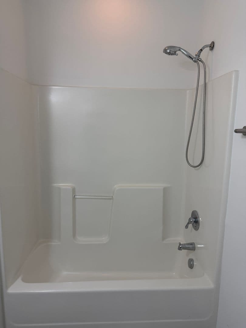 Chesapeake Townhome: 1440 Rollesby Way