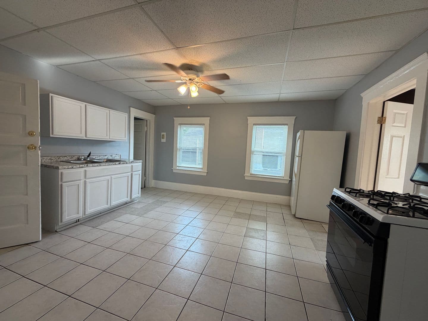 Cleveland Apartment: 3543 W. 50th Street
