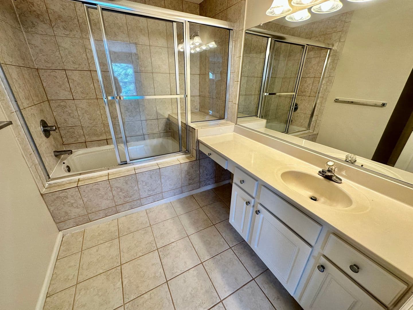 Virginia Beach House: 3724 Surry Road