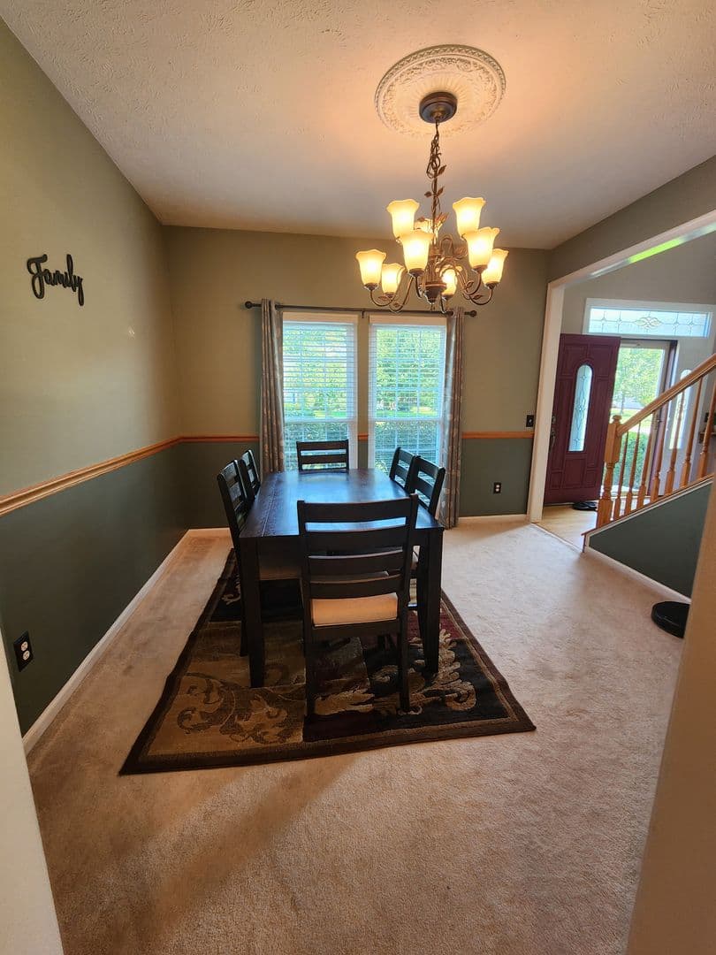 Avon House: 3288 Beech Lane