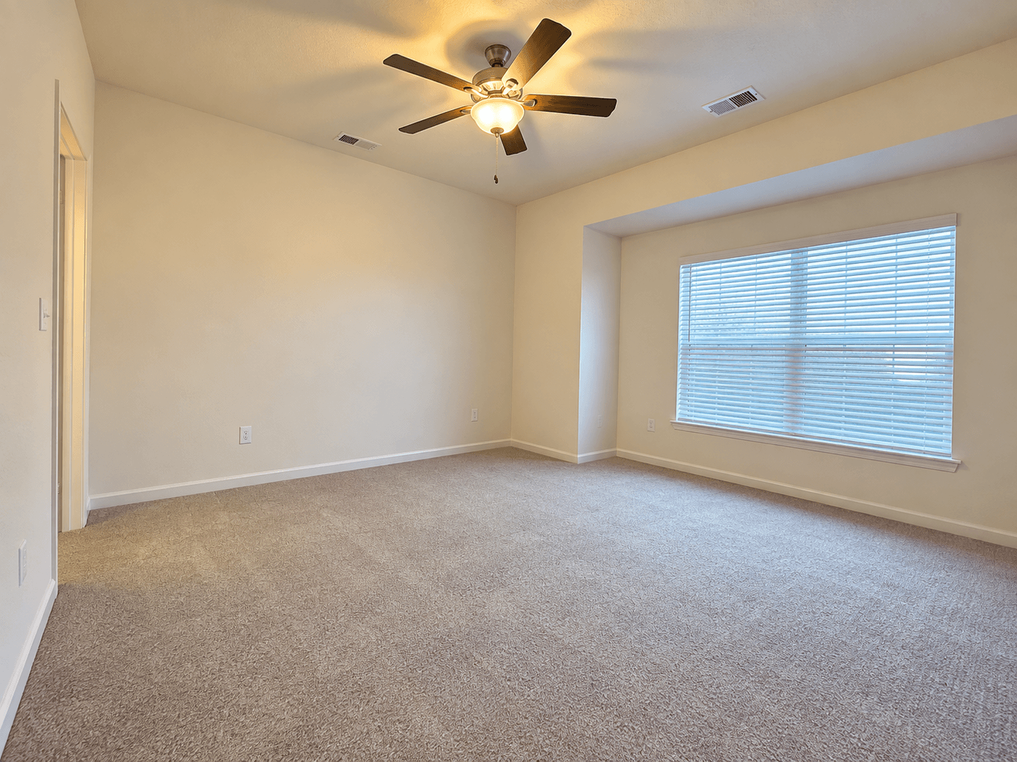 Virginia Beach Townhome: 5013 Hawkins Mill Way
