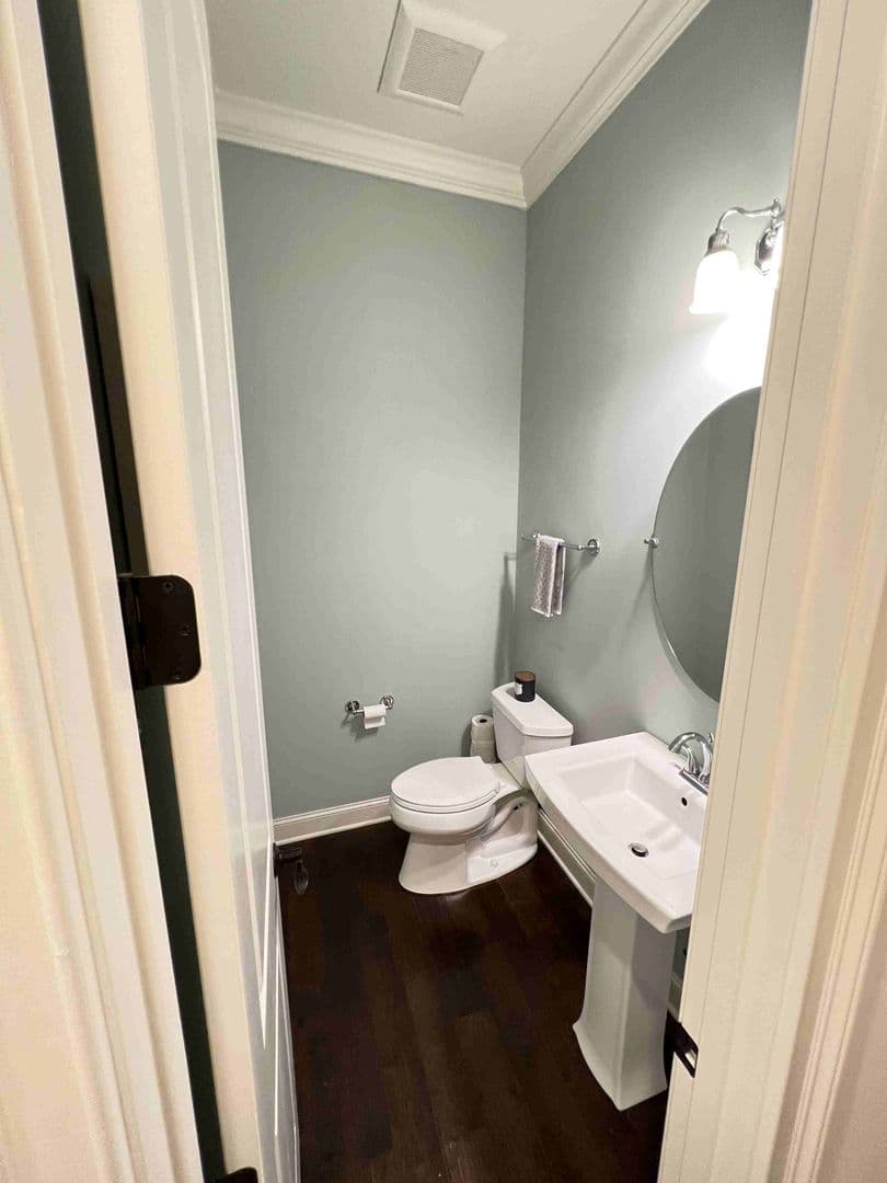 Bluffton House: 37 Shell Hall way