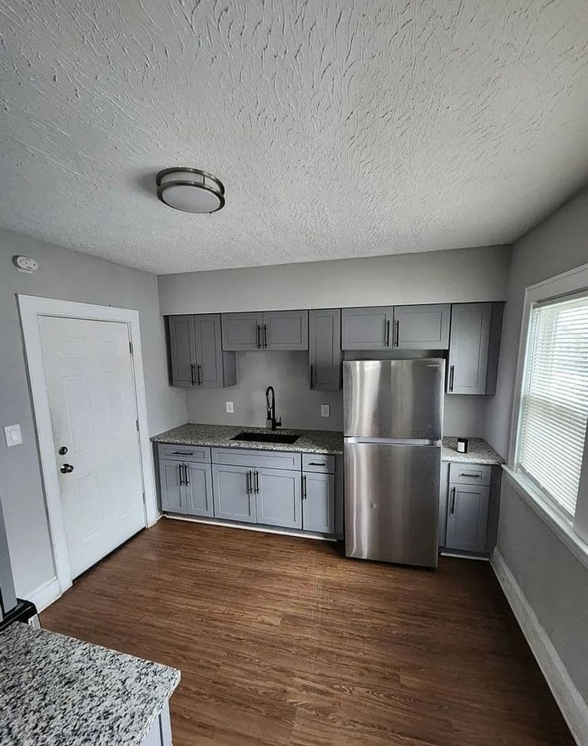 Cleveland Apartment: 4090 E. 66th Street