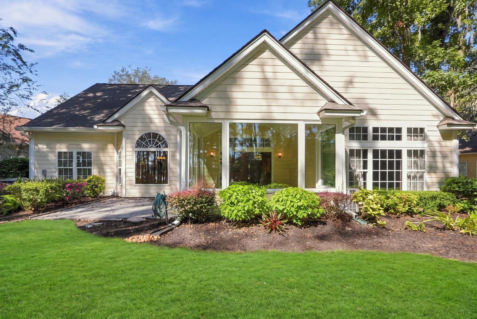Bluffton House: 8 Haddington Court
