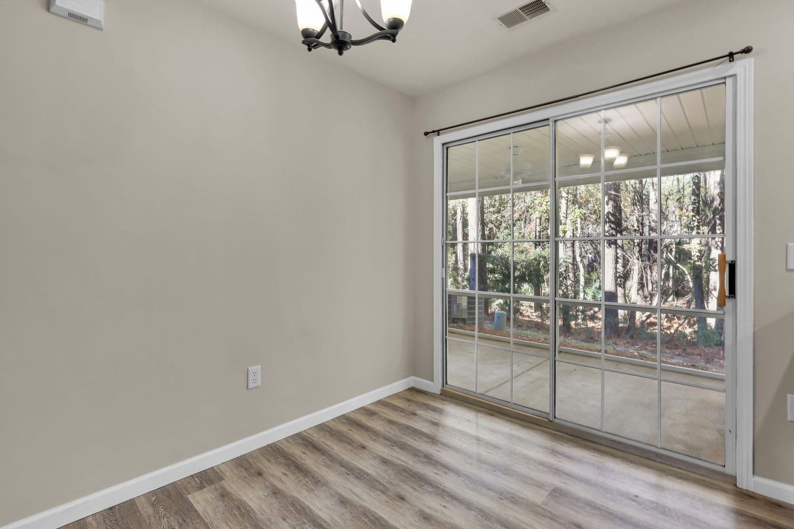 Bluffton House: 230 North Circle