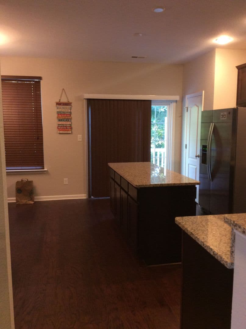 Williamsburg Townhome: 401 Prosperity Court