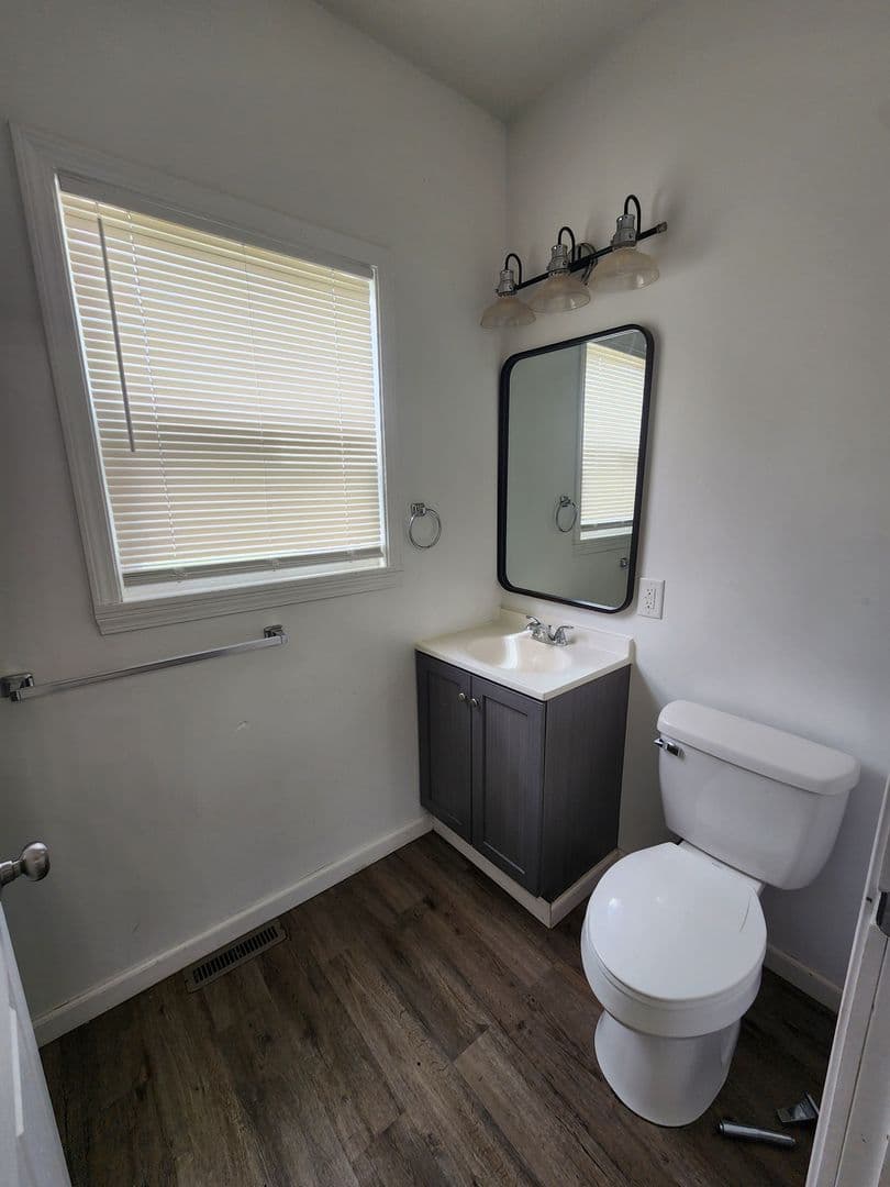 Cleveland Apartment: 3661 W. 47th
