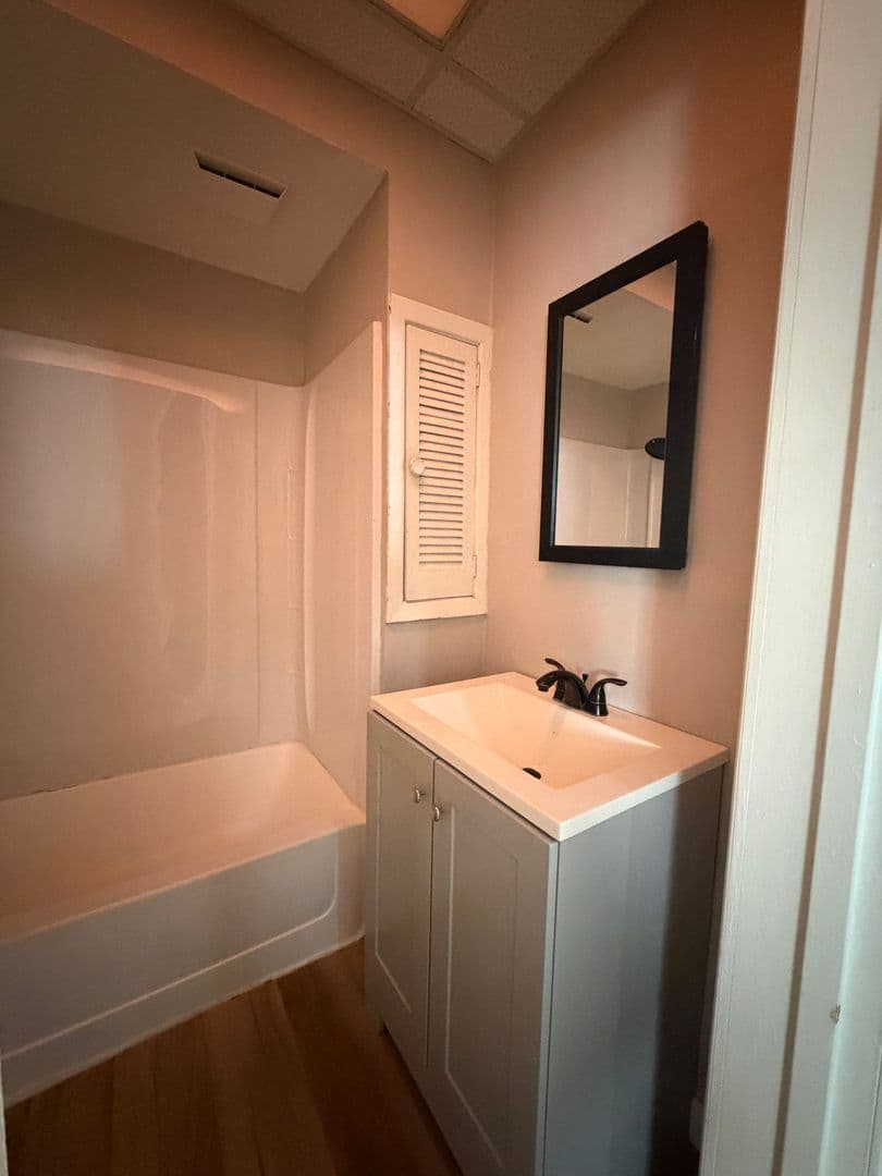 Cleveland House: 3644 W. 47th St