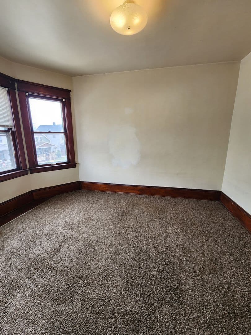 Cleveland Apartment: 7206 Rathbun Avenue