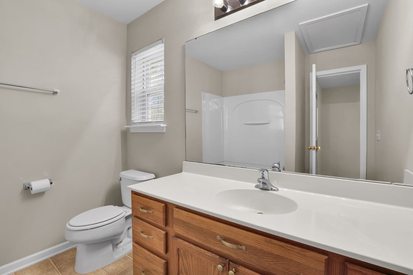 Bluffton House: 230 North Circle