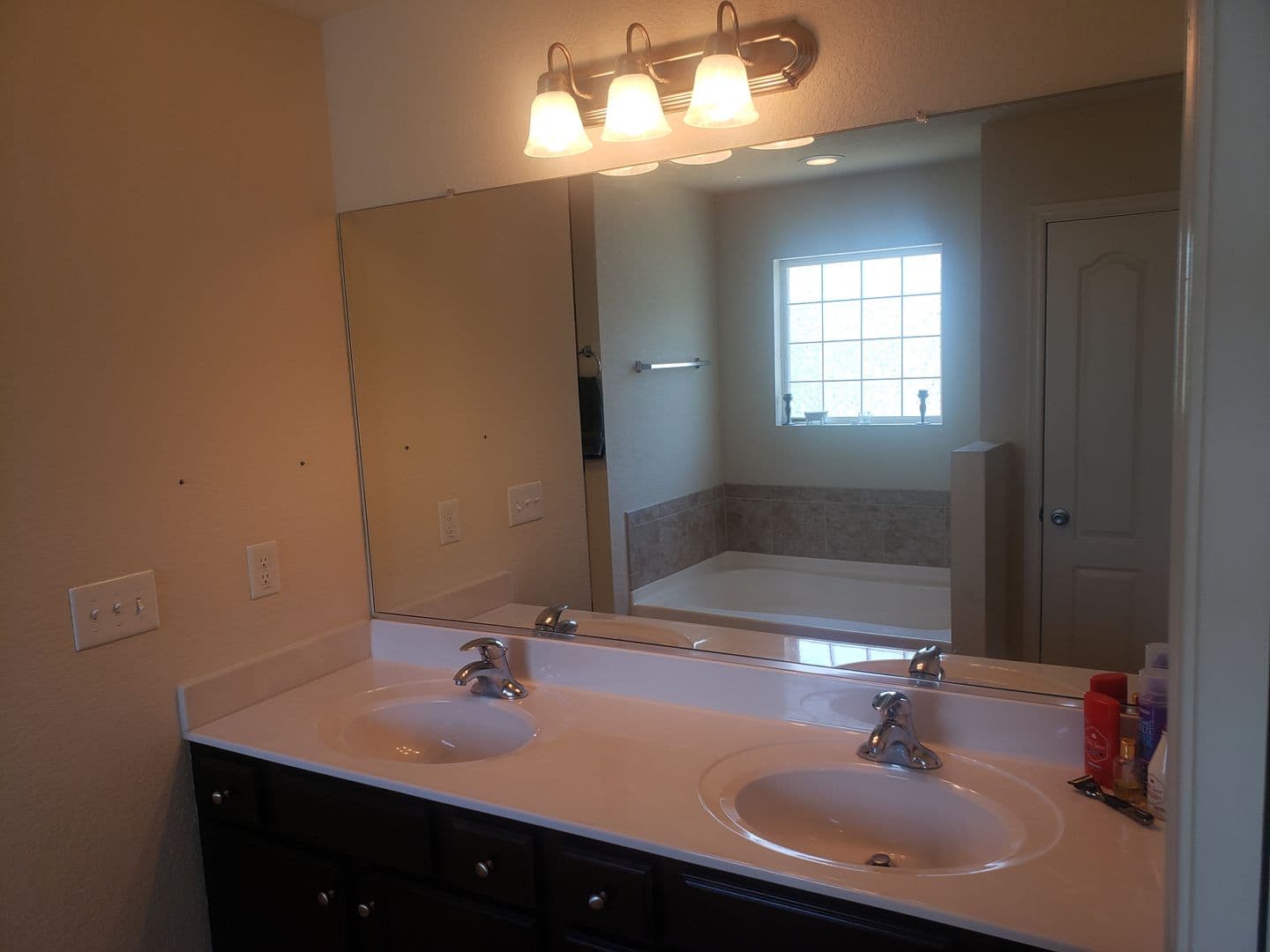 Norfolk House: 328 Cherry Street
