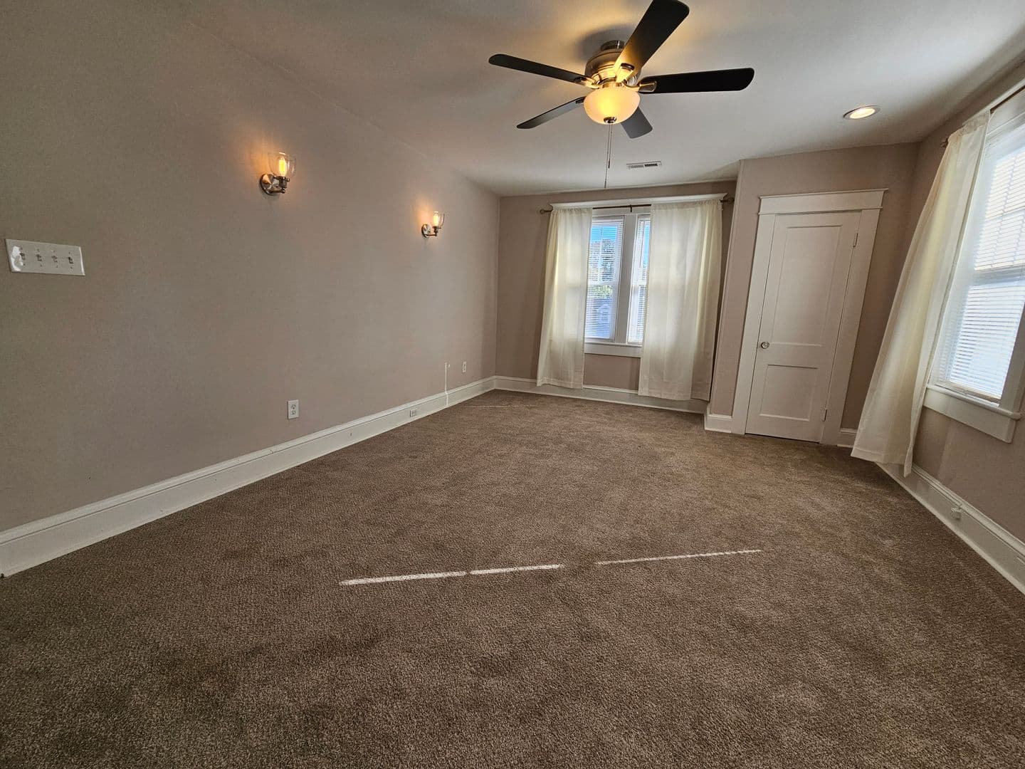 Norfolk House: 1812 Canton Avenue