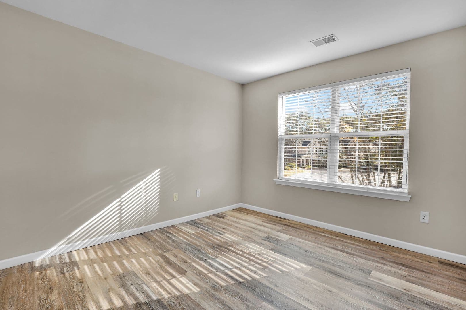 Bluffton House: 230 North Circle