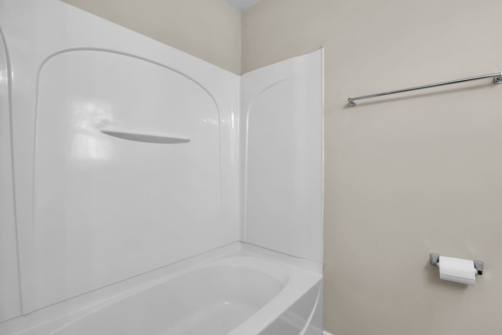 Bluffton House: 230 North Circle