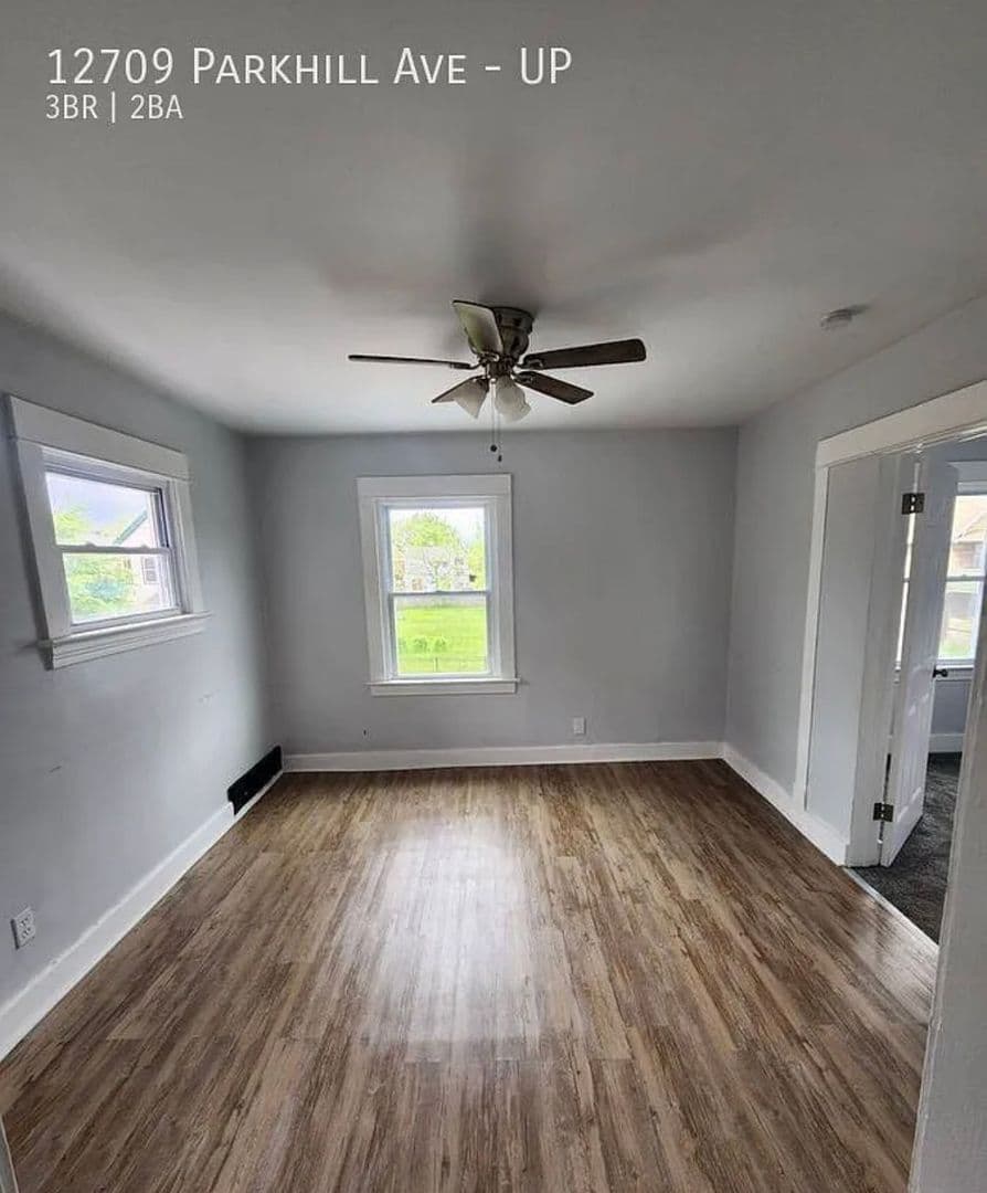 Cleveland Apartment: 12709 Parkhill Ave