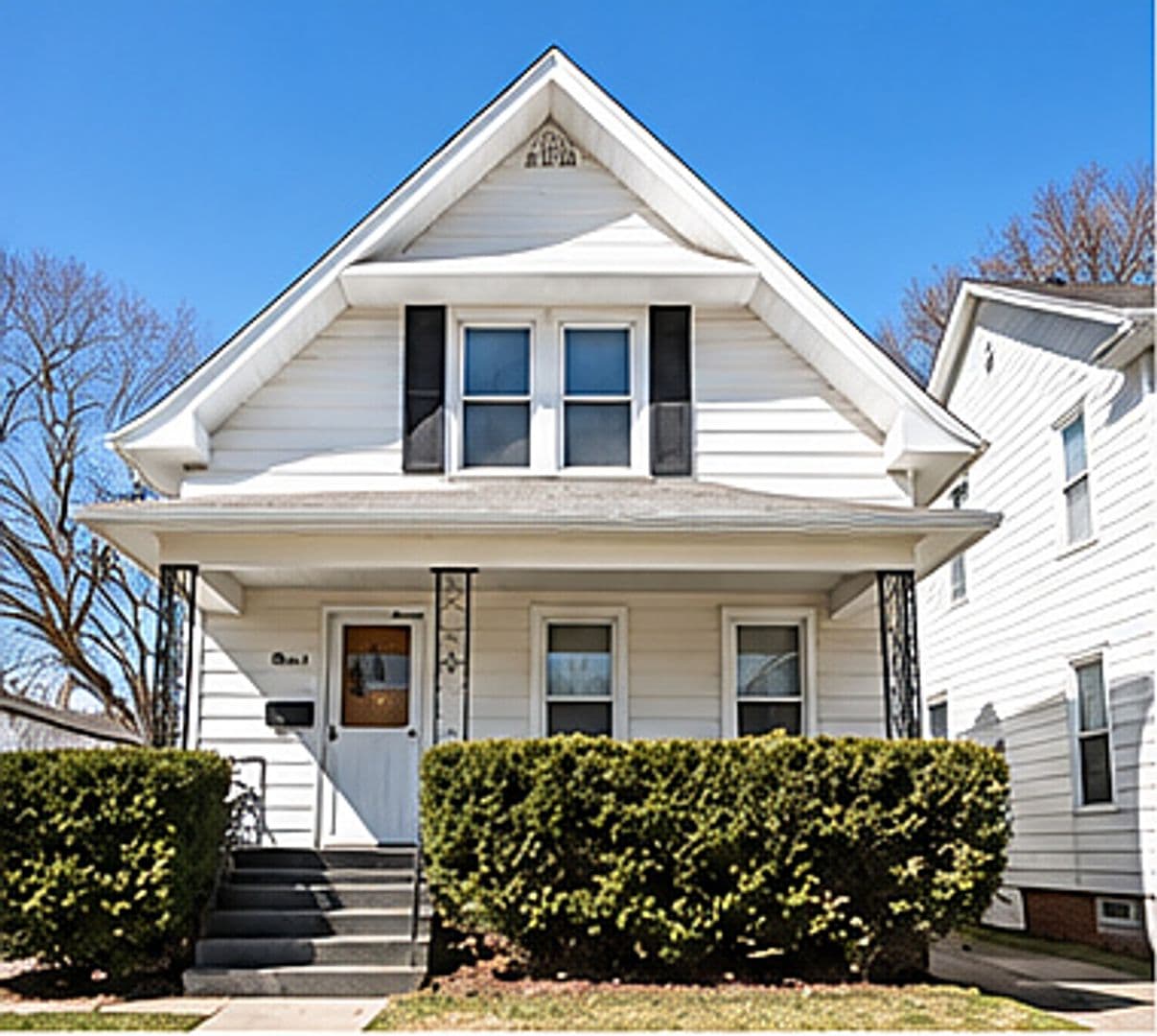 Toledo House: 3615 Hoiles Avenue