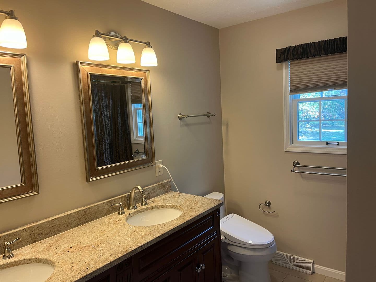 Westlake House: 2259 Augusta Court