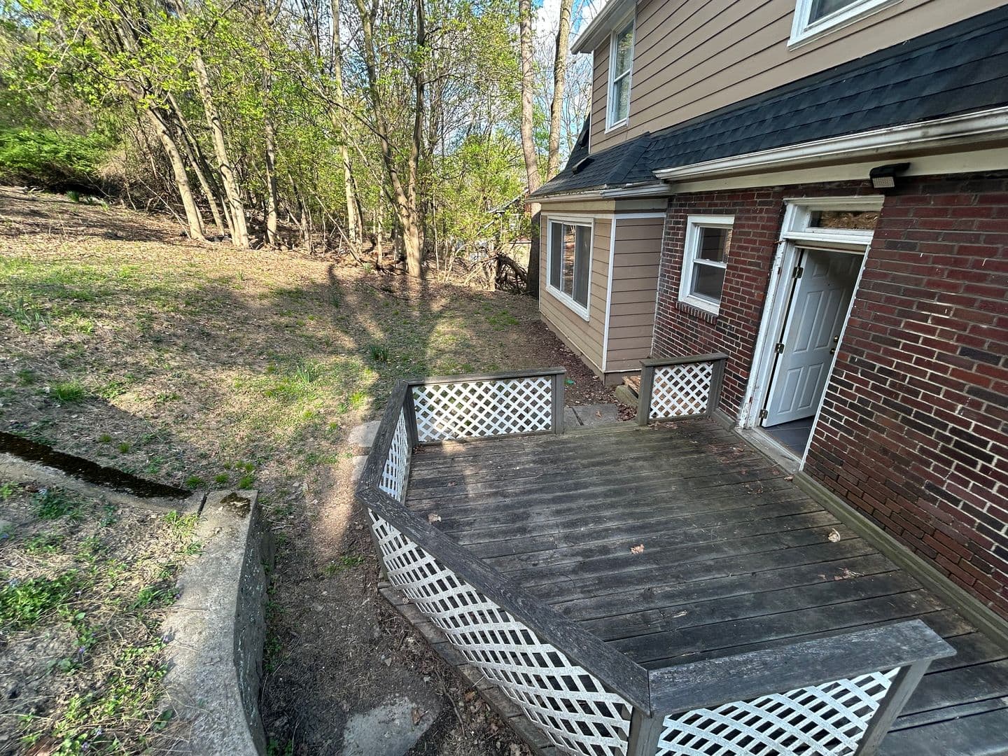 Pittsburgh House: 8527 Westwood Rd