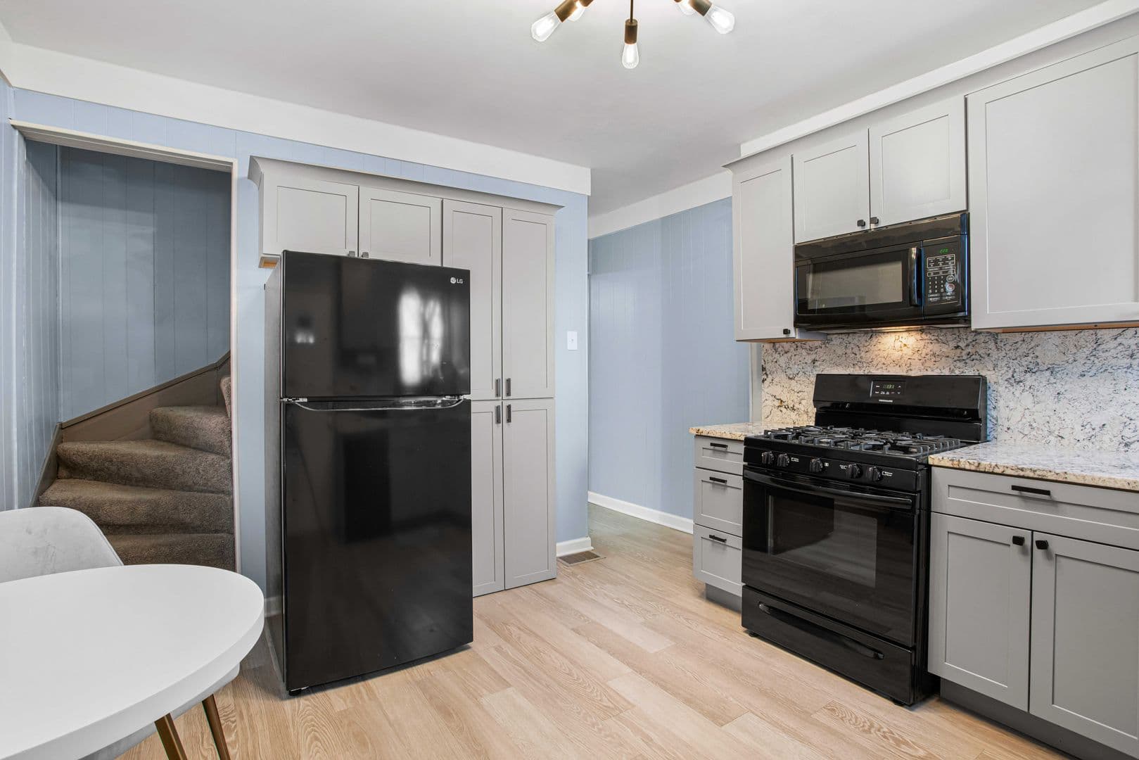 Pittsburgh Townhome: 4047 Geneva St