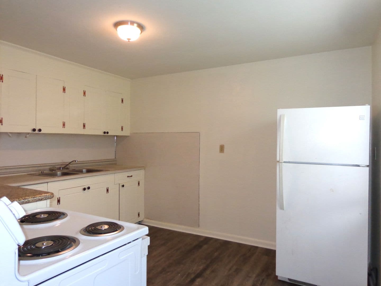 Norfolk Apartment: 2016 E. Ocean View Avenue