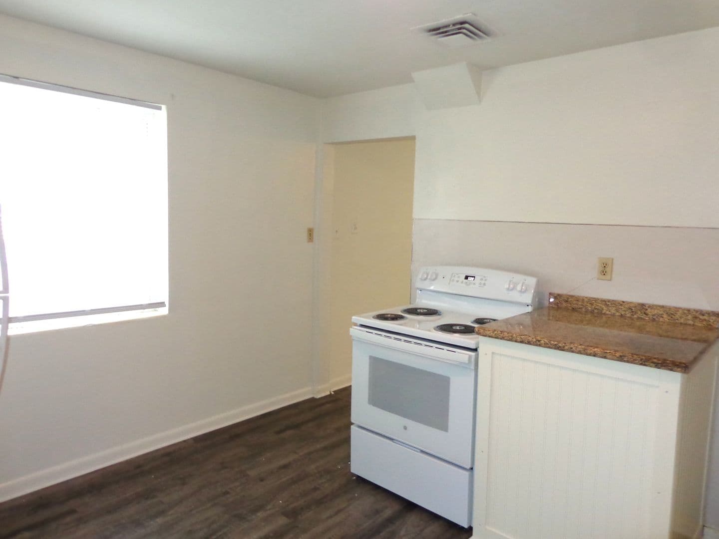 Norfolk Apartment: 2016 E. Ocean View Avenue
