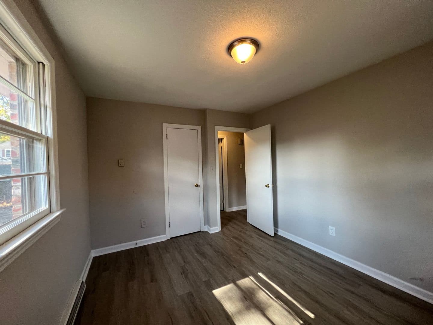 Norfolk Apartment: 1045 E. Chester Street