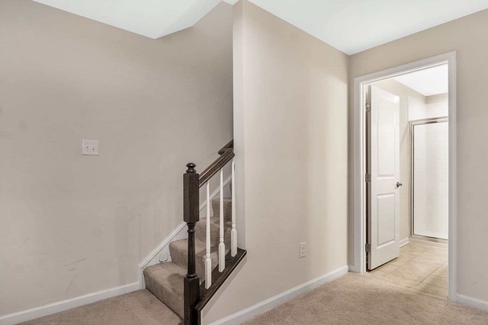 Williamsburg House: 406 Boltons Mill Pkwy