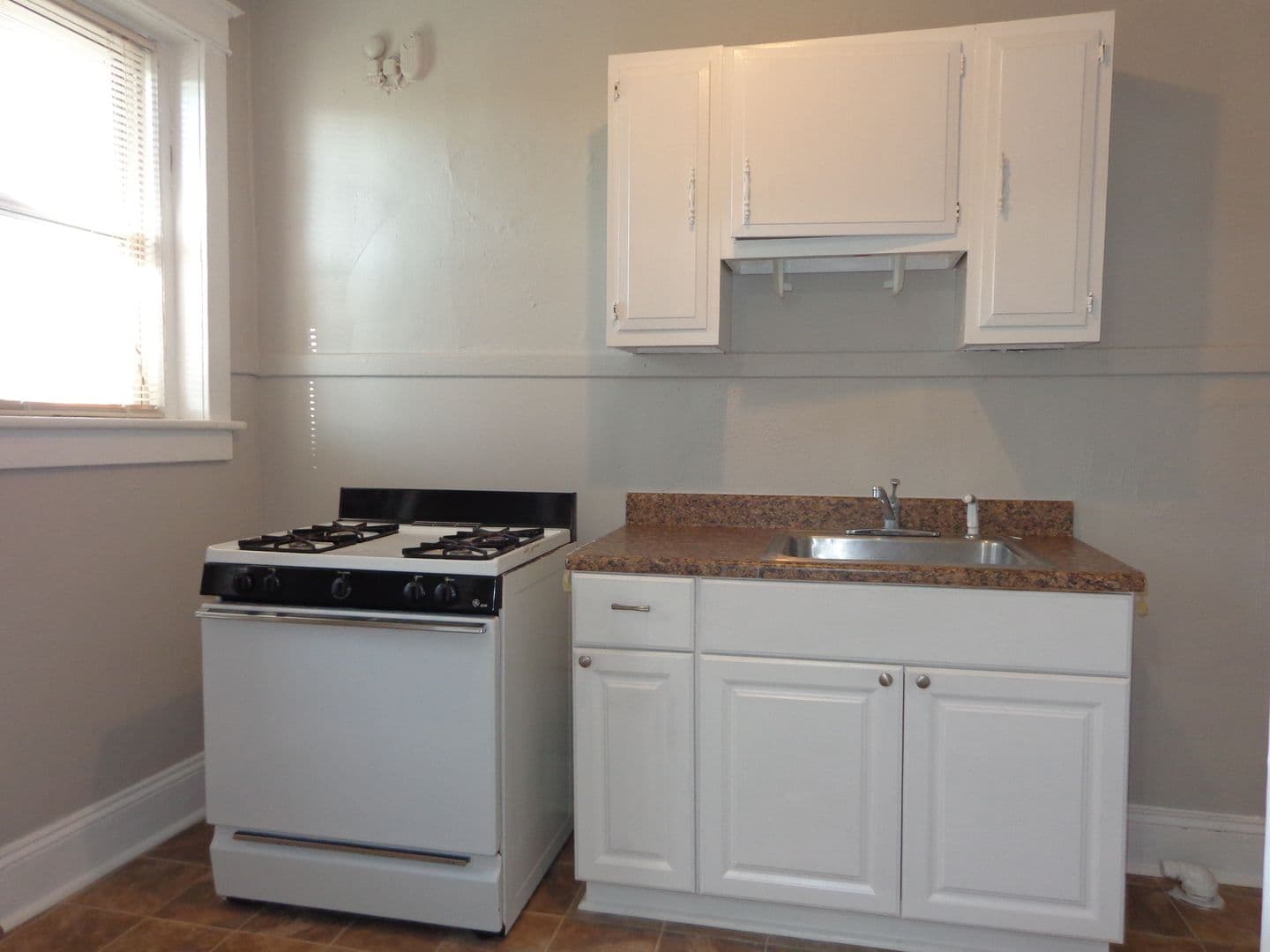 Norfolk Apartment: 1001 Gates Avenue