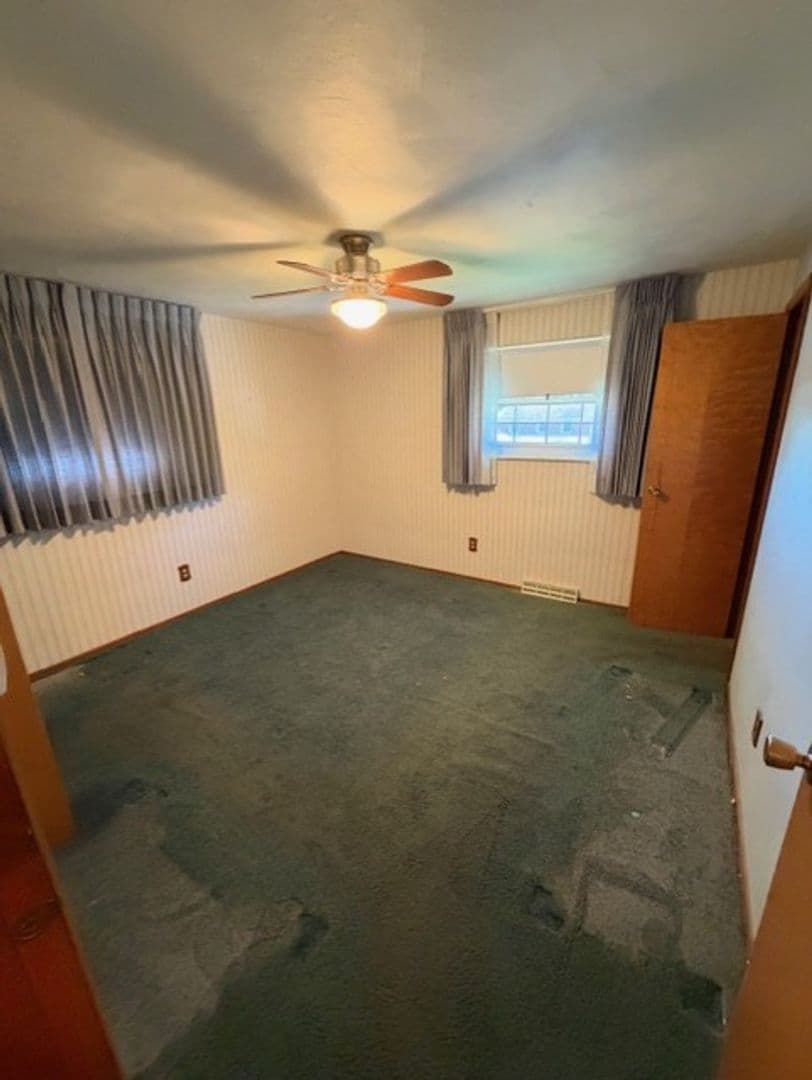 White Oak House: 1704 Vermont Ave