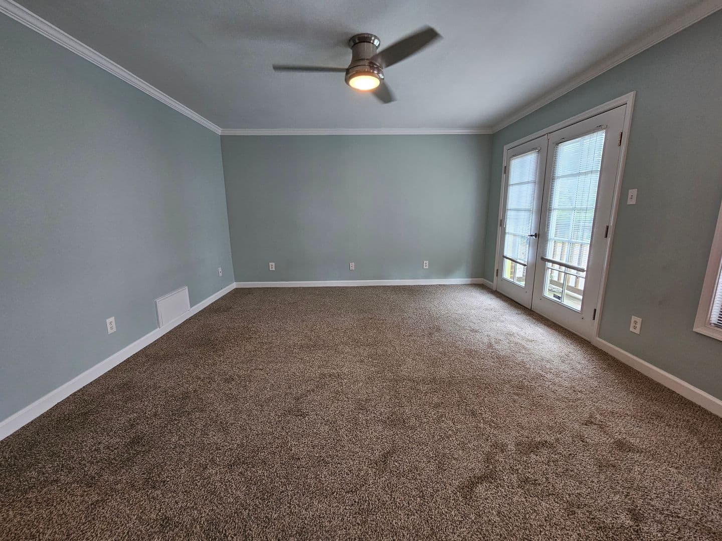 Norfolk Condo: 849 Baldwin Avenue #1B