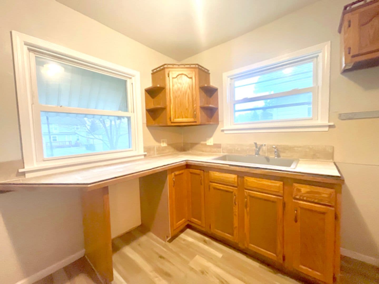Toledo House: 1658 Schomberg Street