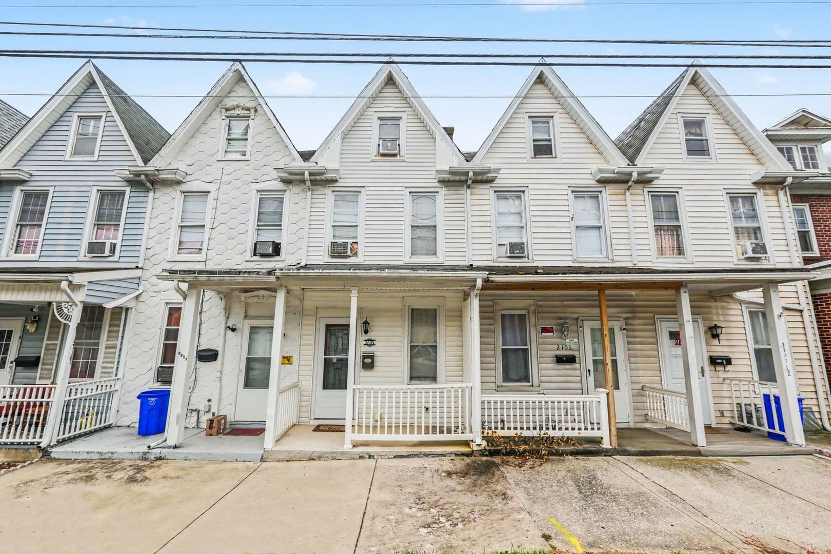 Harrisburg House: 2105 Greenwood St