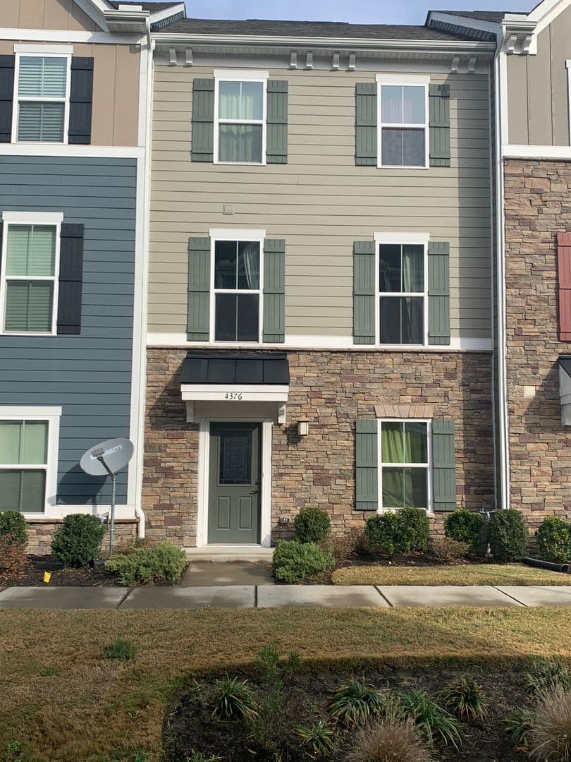 Chesapeake Townhome: 4376 Pickney Lane