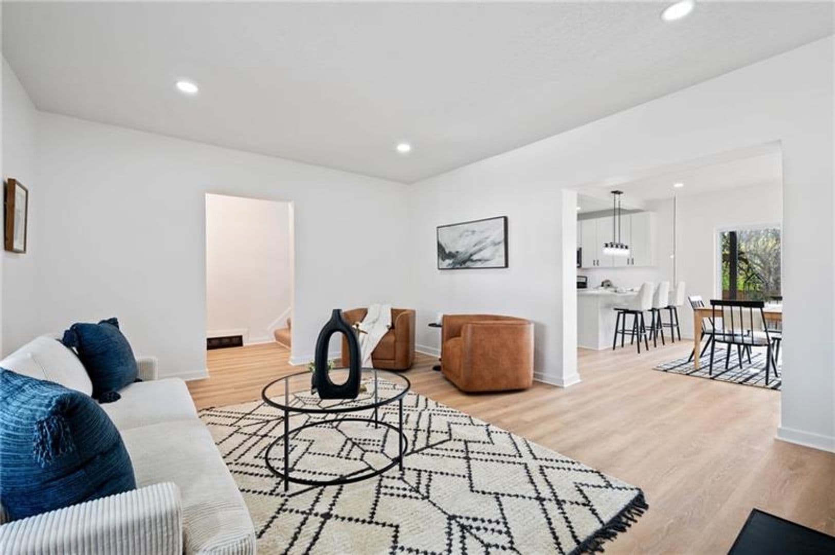 Pittsburgh House: 220 Dewey St.