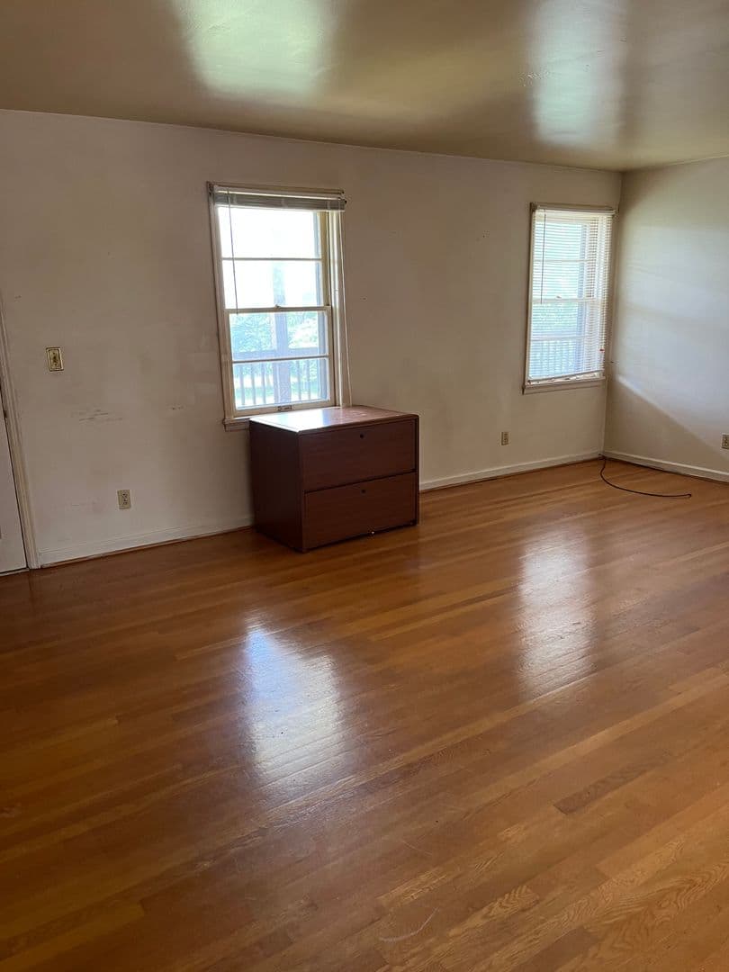 Daleville Apartment: 211 College Drive