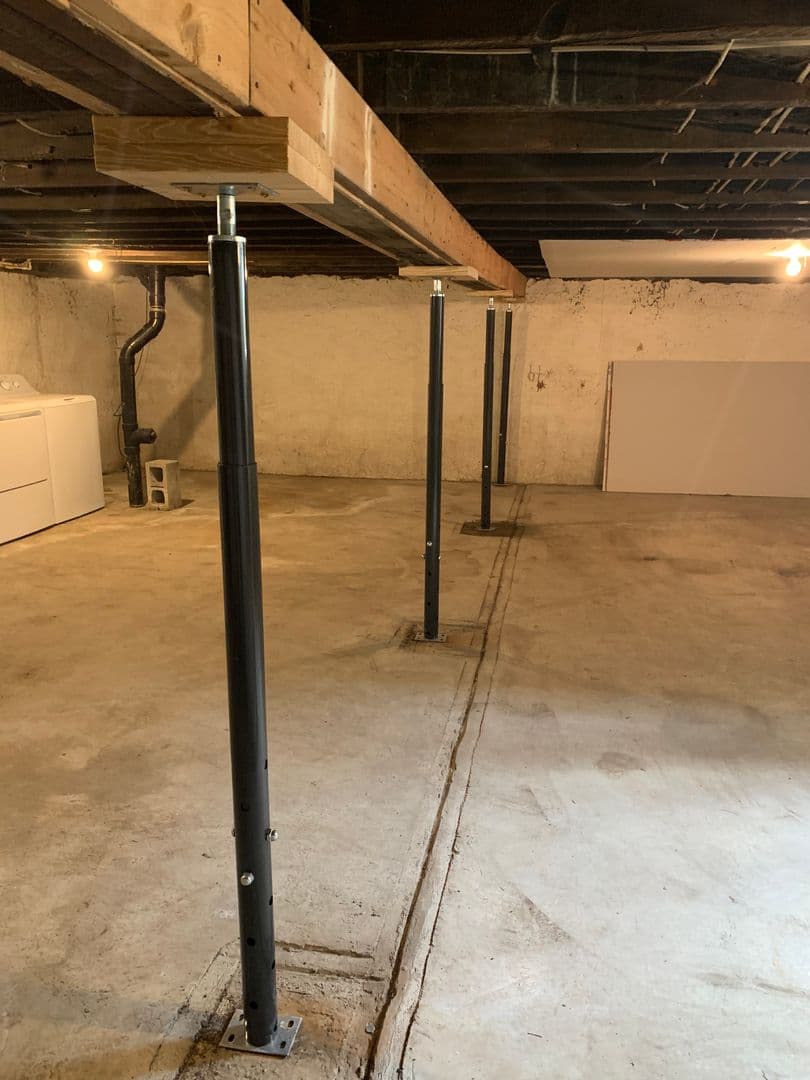 Lorain Apartment: 661 Washington Avenue