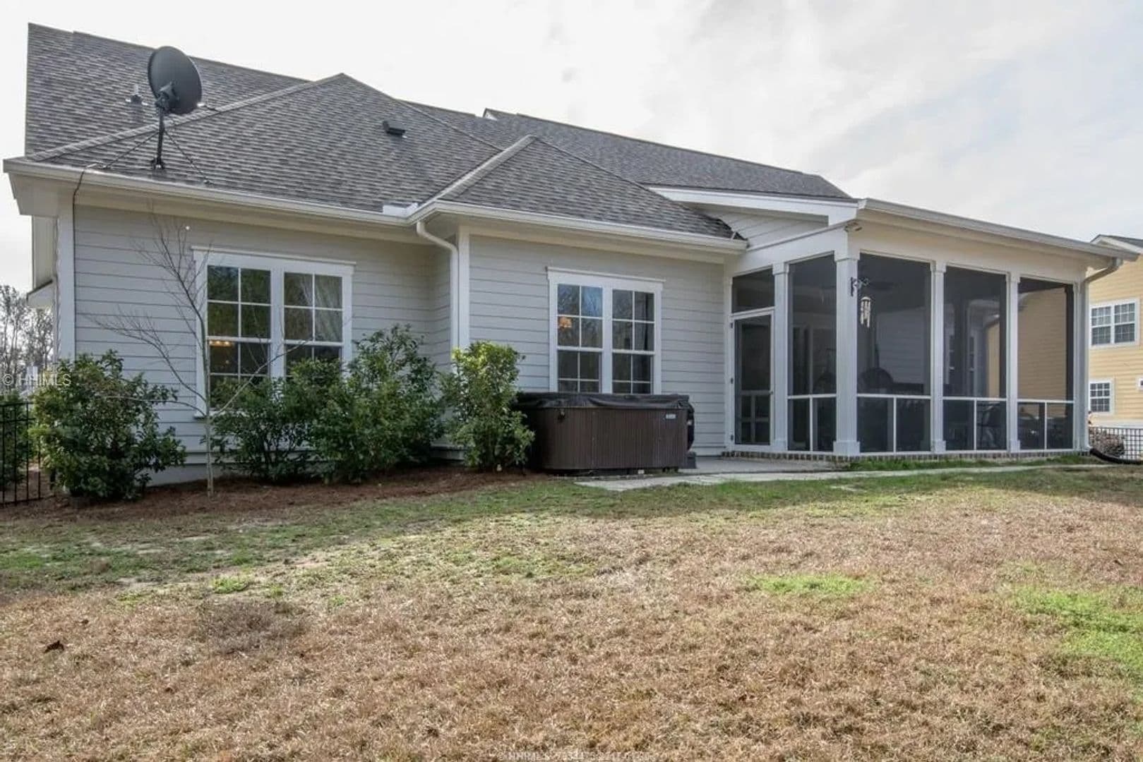 Bluffton House: 37 Shell Hall way