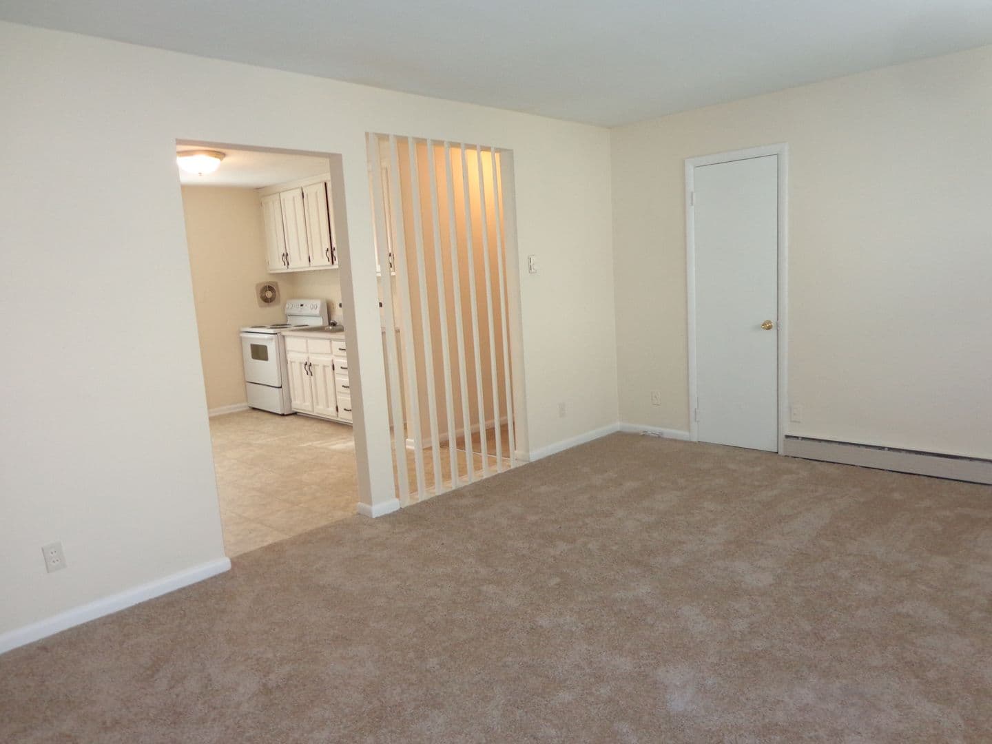 Virginia Beach Apartment: 4626 Coronet Avenue