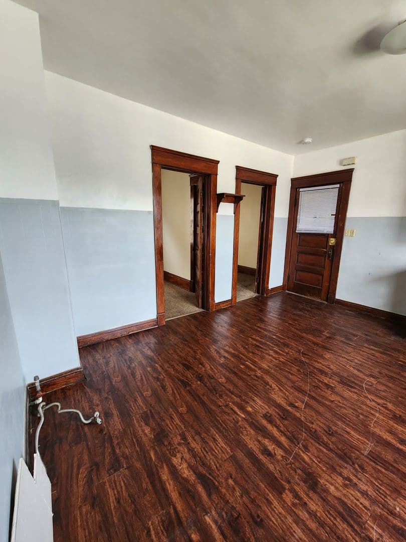 Cleveland Apartment: 7206 Rathbun Avenue