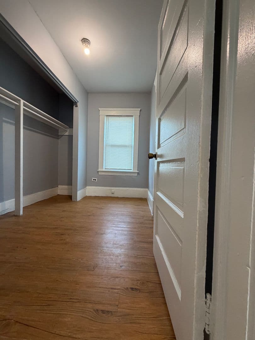 Cleveland Apartment: 3543 W. 50th Street