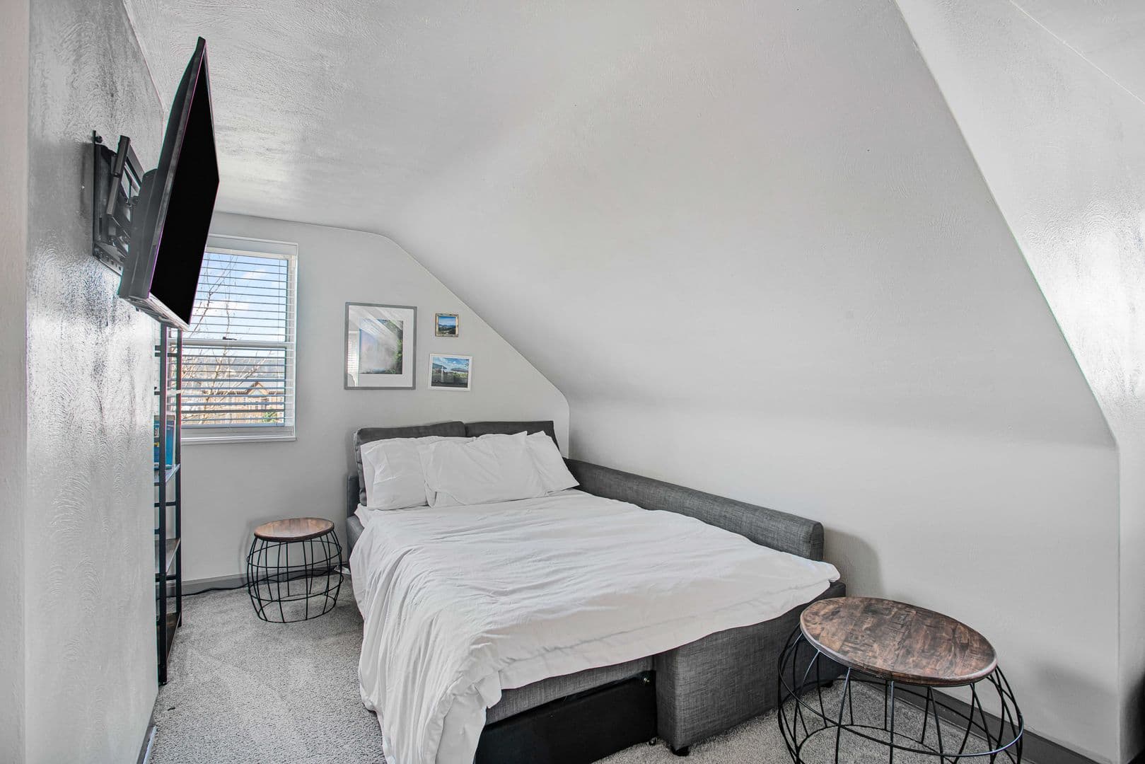 Pittsburgh Townhome: 4047 Geneva St