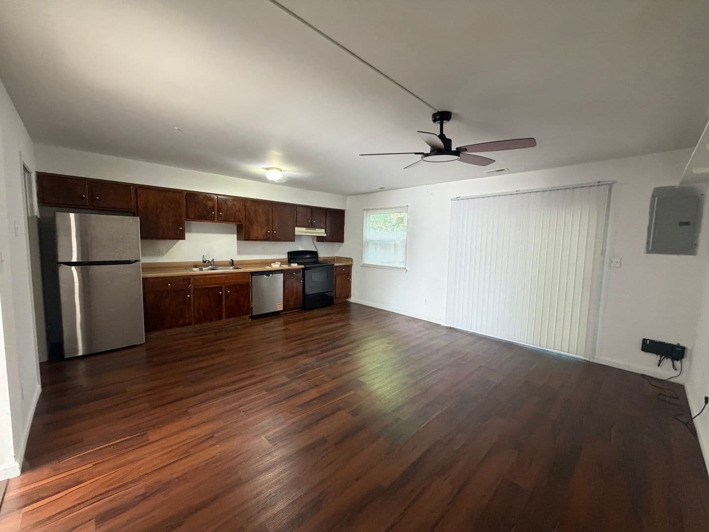 Virginia Beach Townhome: 5359 Grand Lake Crescent