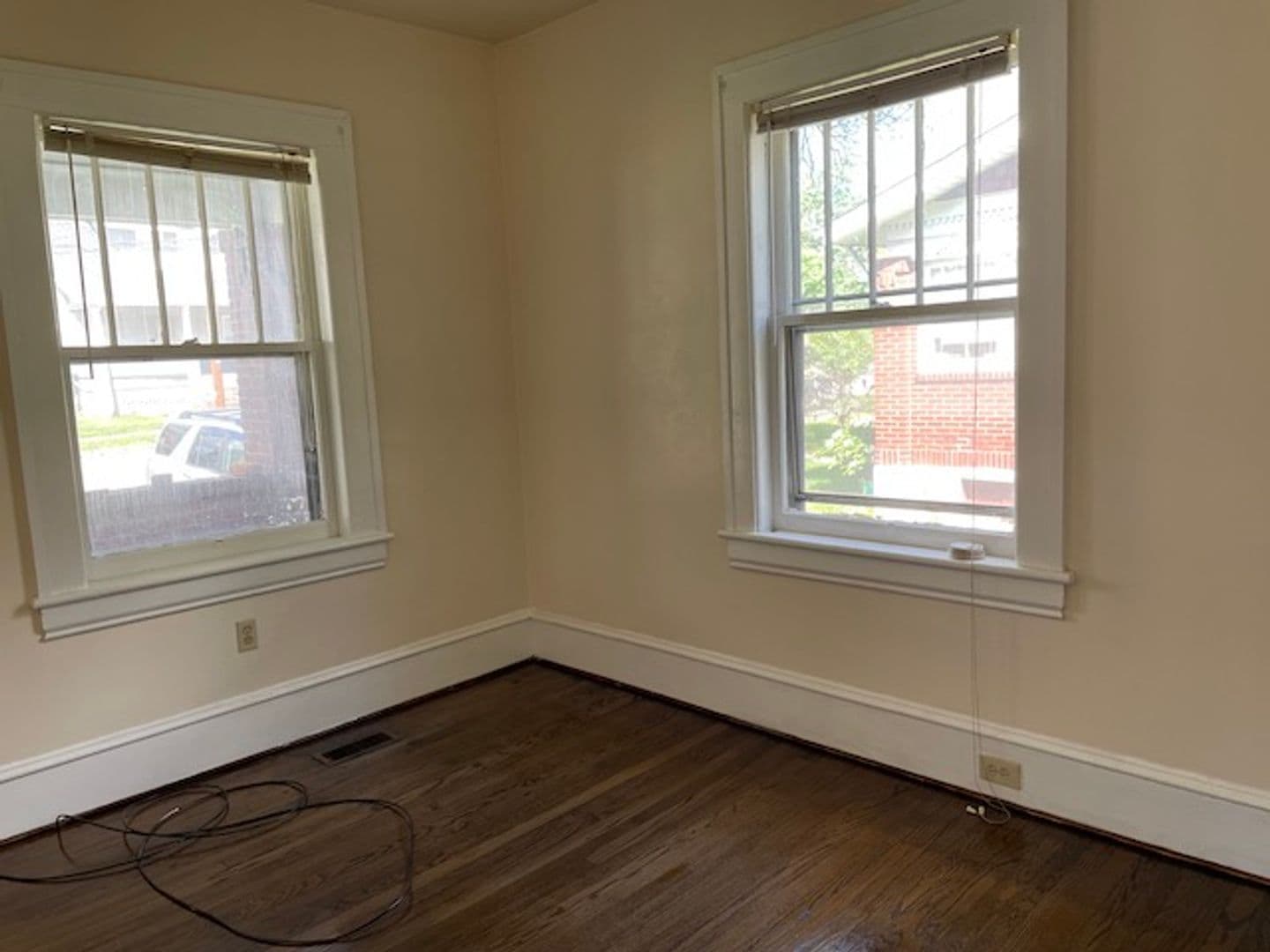 Roanoke Apartment: 2324 Orange Avenue NW
