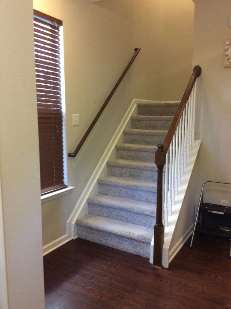 Williamsburg Townhome: 401 Prosperity Court