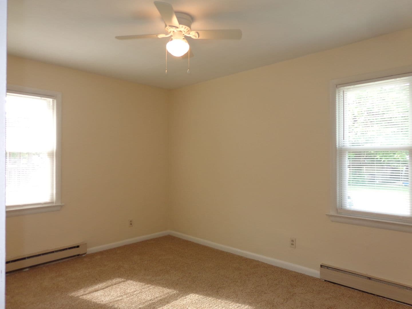 Virginia Beach Apartment: 4626 Coronet Avenue