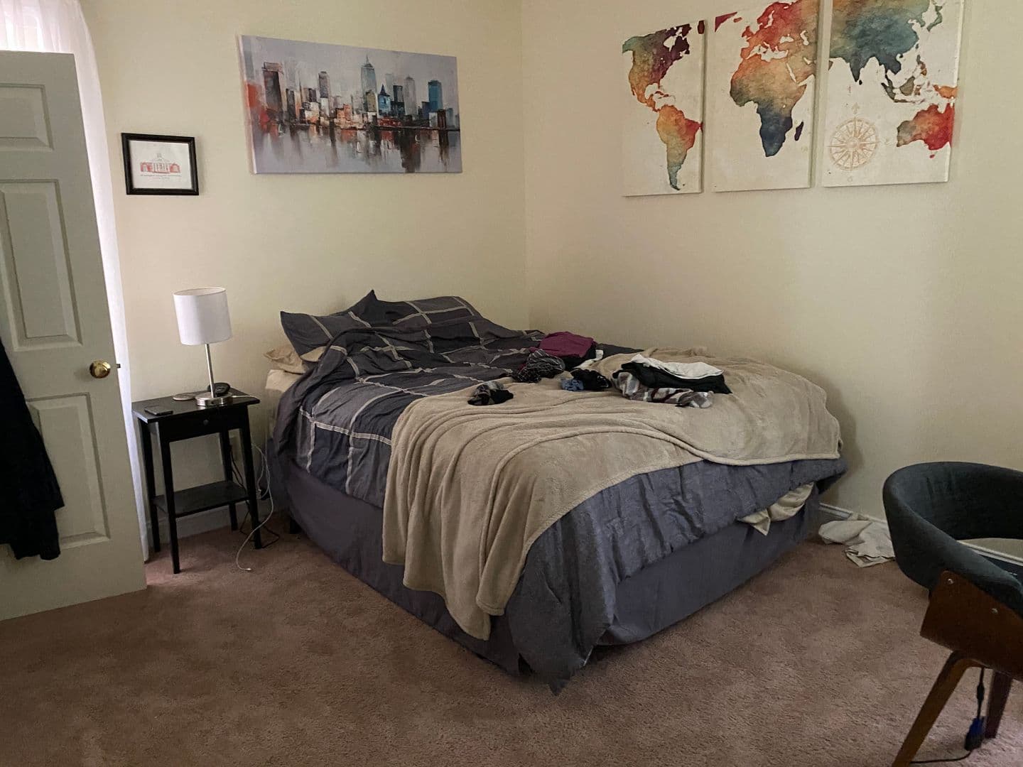 Lexington Apartment: Holly Park Lane