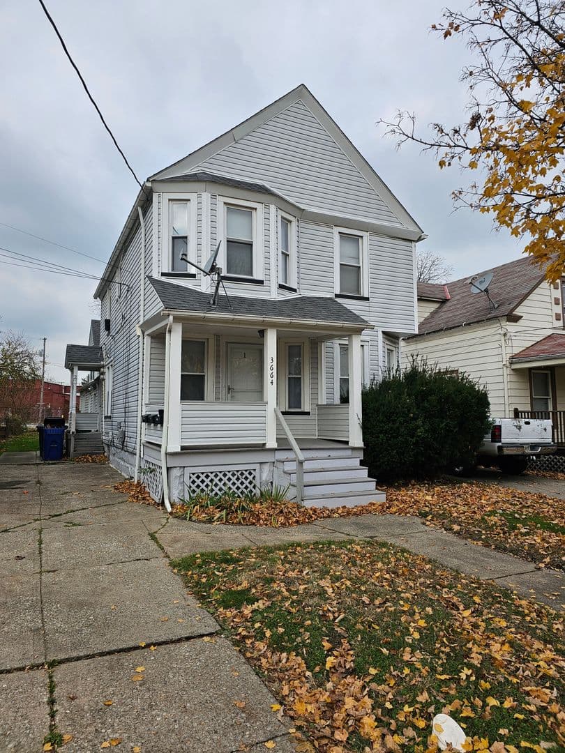 Cleveland Apartment: 3664 W 48th St