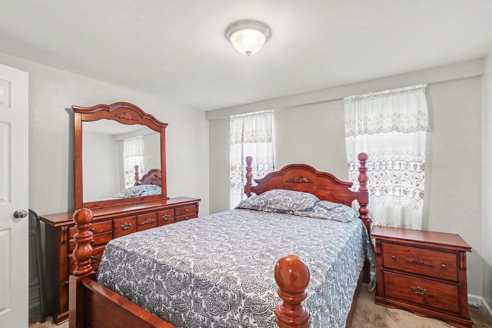 Harrisburg House: 2105 Greenwood St