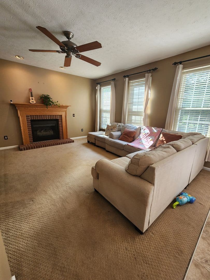 Avon House: 3288 Beech Lane