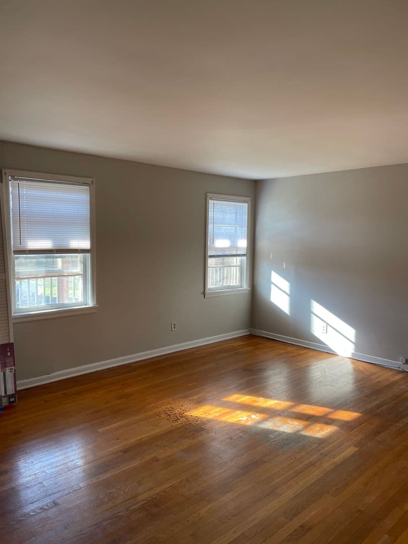 Daleville Apartment: 211 College Drive